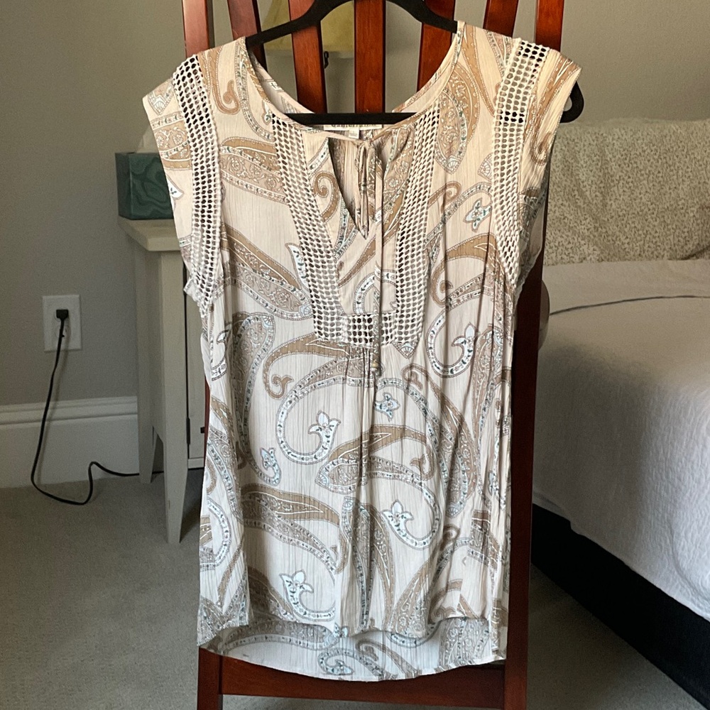 Daniel Rainn Cream Paisley Blouse